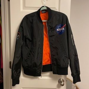 Women’s bomber jacket